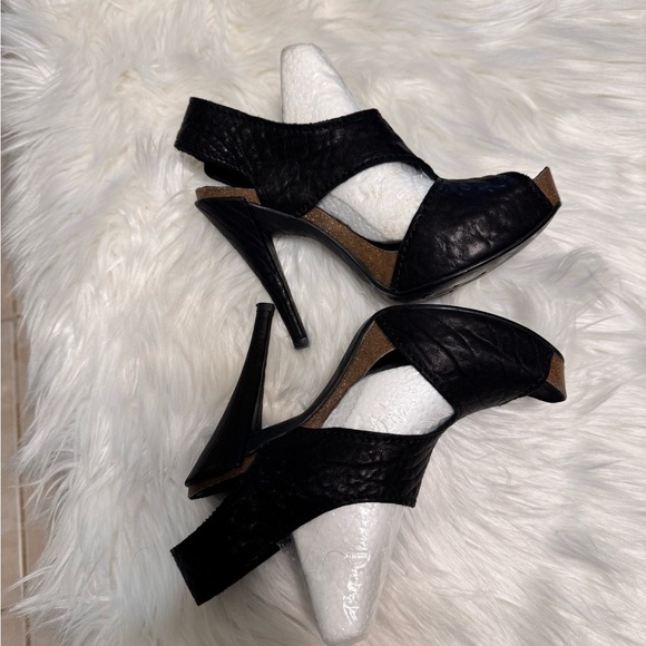 Pedro Garcia Black and White Peep-Toe Heels - Picture 7 of 17